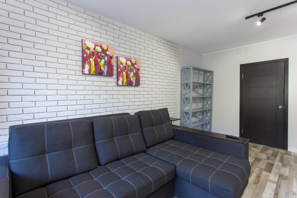 Loft Apartment Near Botanical Garden Κχαρκίβ Εξωτερικό φωτογραφία