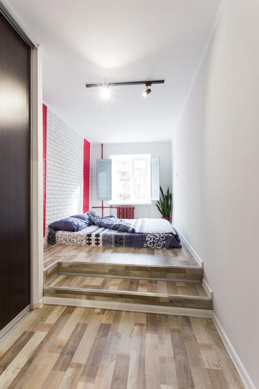 Loft Apartment Near Botanical Garden Κχαρκίβ Εξωτερικό φωτογραφία